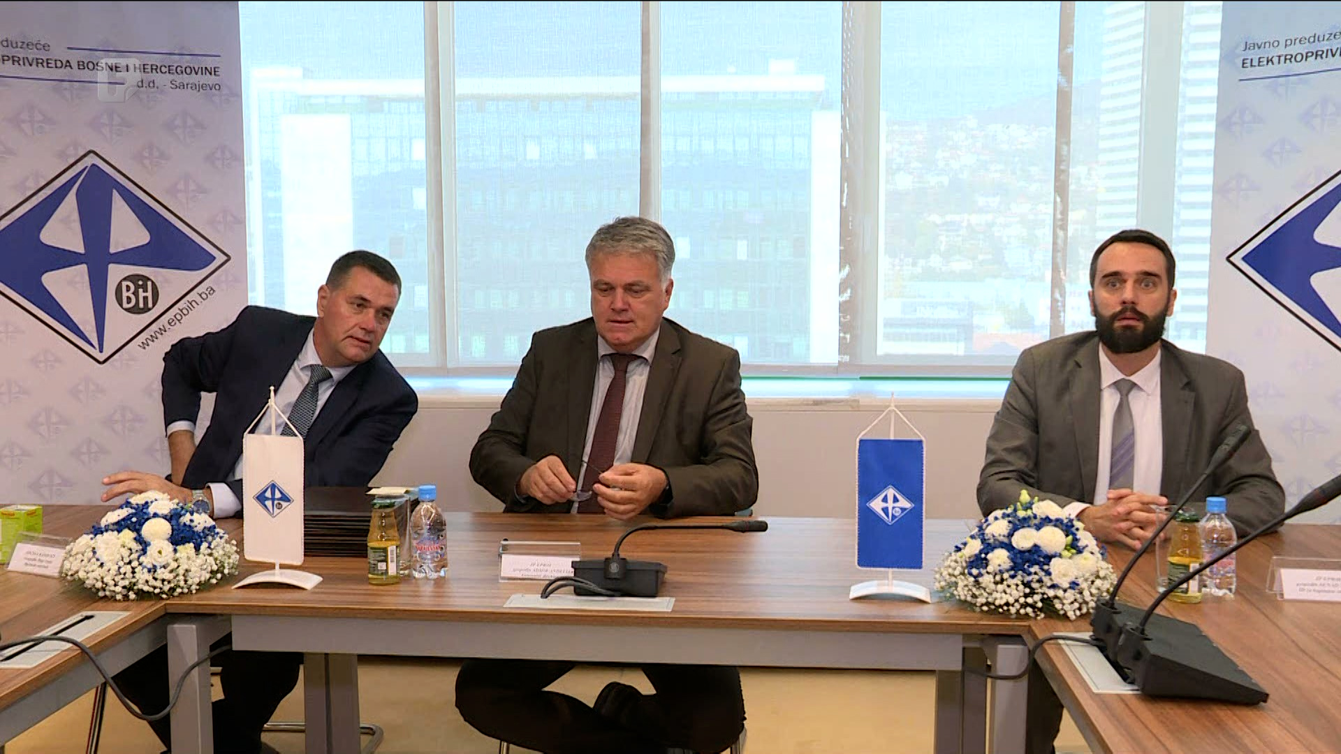 Potpisan Ugovor o saradnji i zakupu zemljišta za fotonaponsku elektranu Banovići Selo